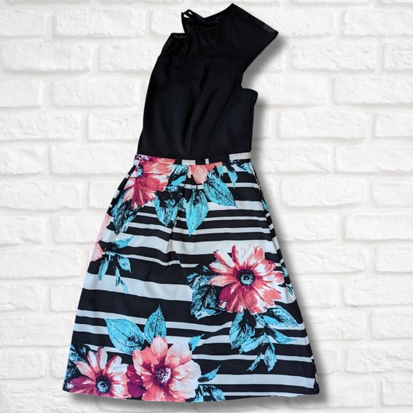 * Plus size* Sangria high waist Floral Dress with pockets *nwt* Size 18 - Picture 5 of 5